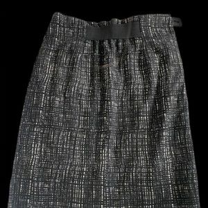 Willie Smith size 8 pencil skirt.